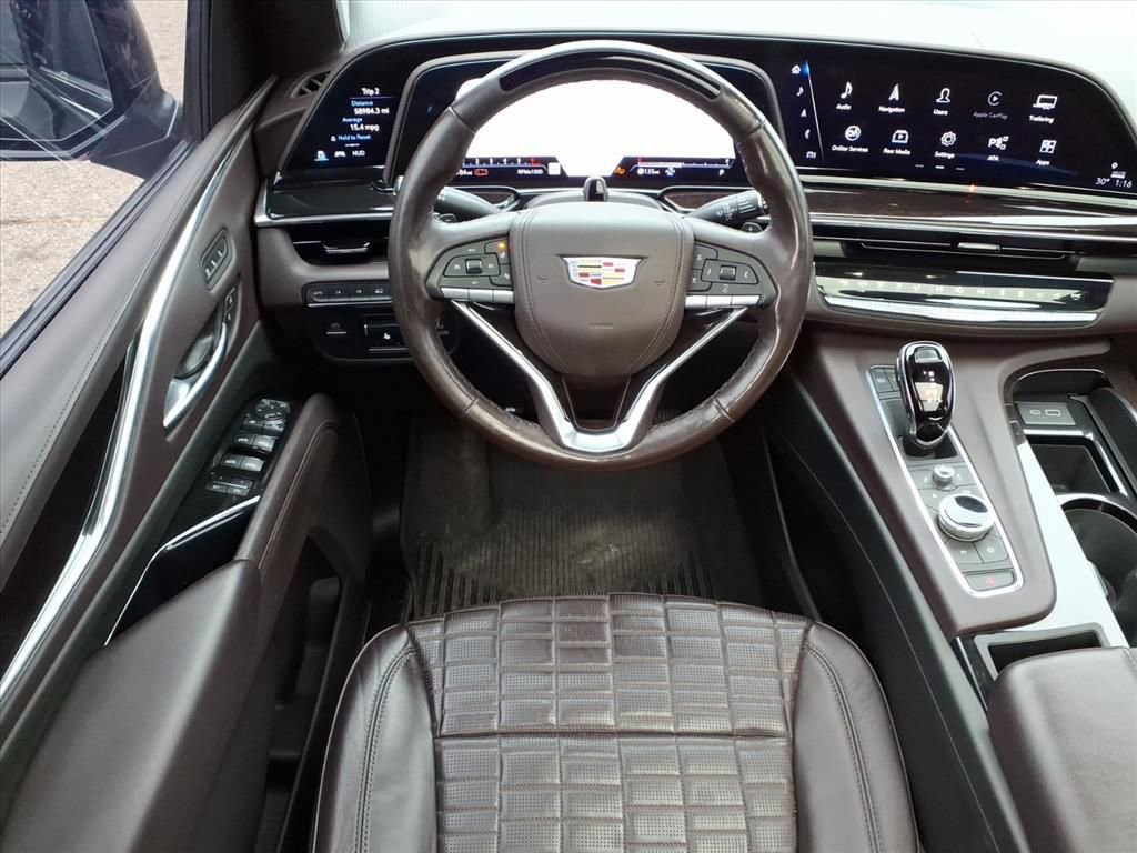 Used 2023 Cadillac Escalade Sport Platinum w/ LPO, ONYX Package image 12