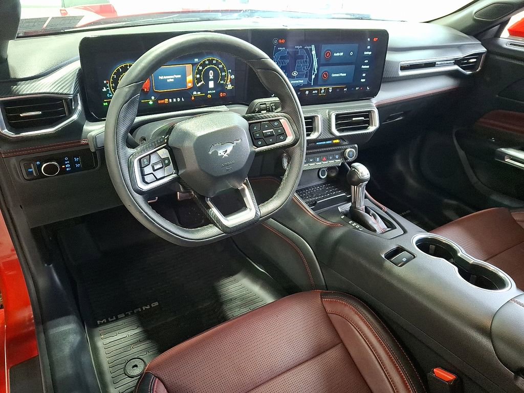 Used 2024 Ford Mustang Premium image 9