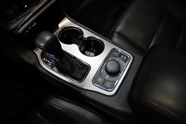Used 2018 Jeep Grand Cherokee High Altitude AWD/4WD image 18