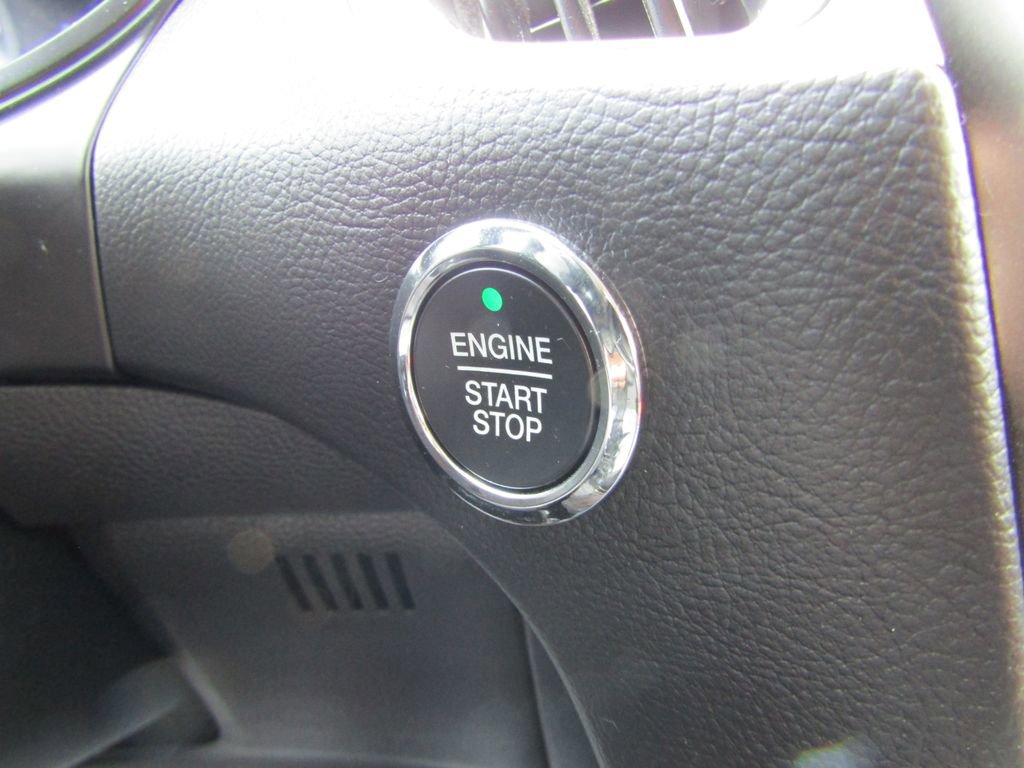 Used 2024 Ford Edge SEL w/ Convenience Package image 33