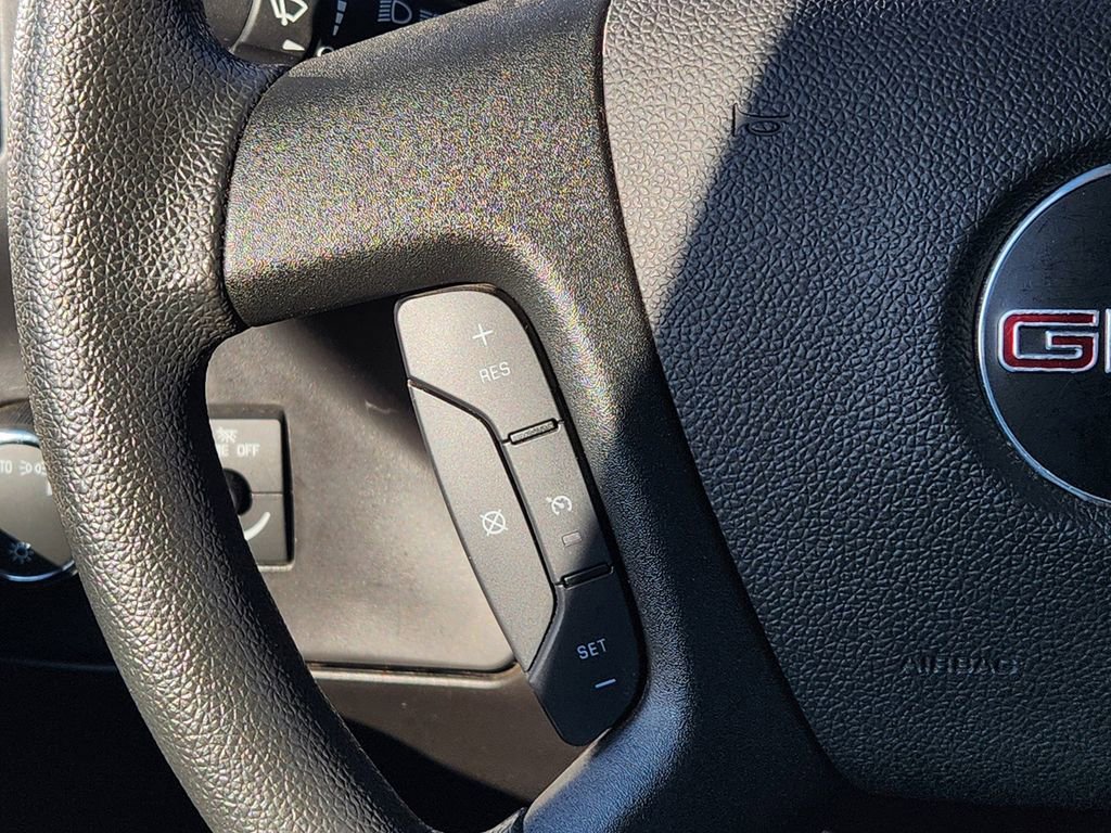 Used 2024 GMC Savana 2500 w/ Driver Convenience Package image 25