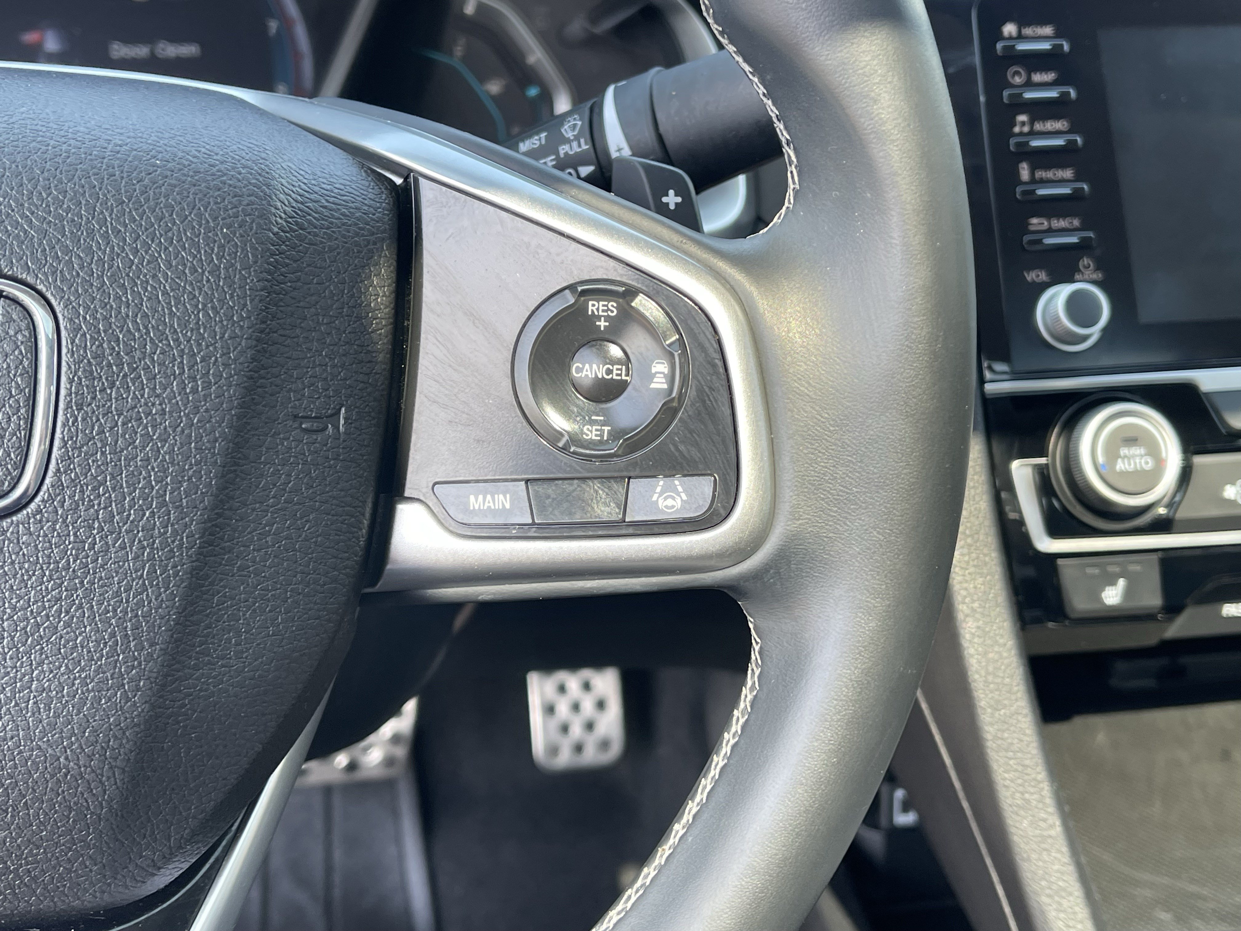 Used 2020 Honda Civic Touring image 24