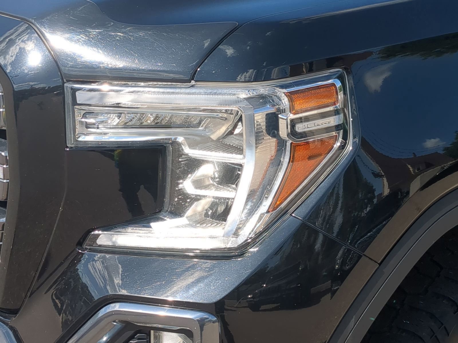 Used 2019 GMC Sierra 1500 AT4 image 12