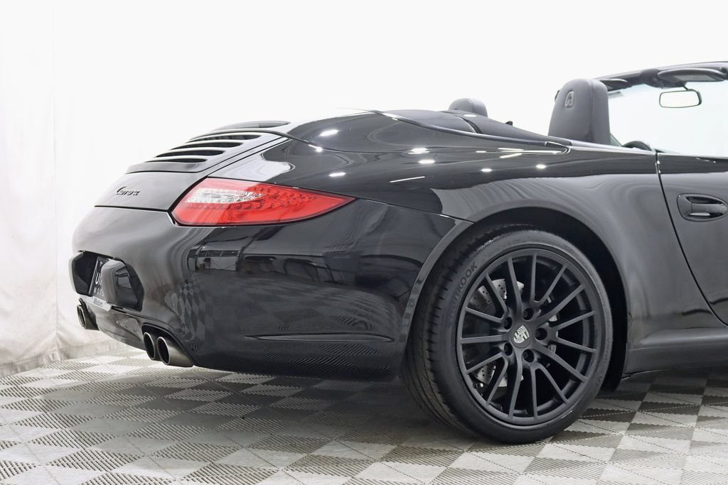 Used 2010 Porsche 911 Carrera RWD image 10