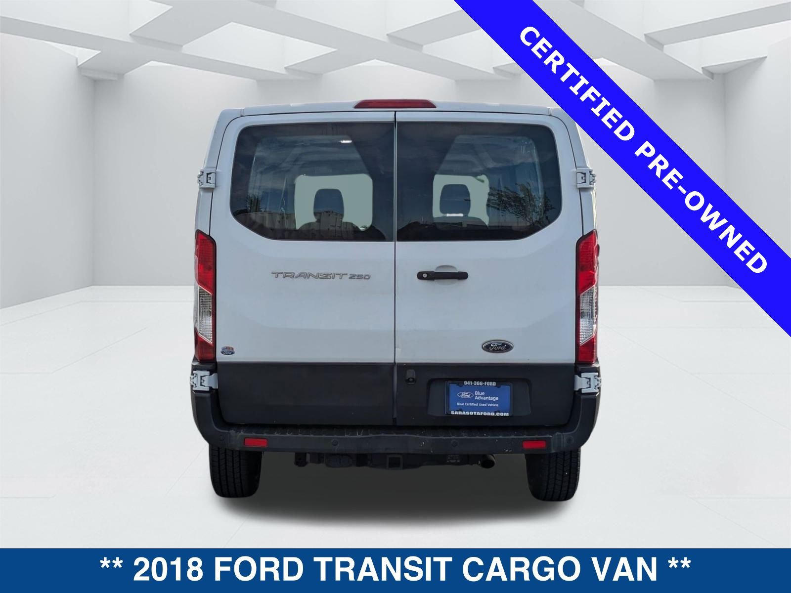 Used 2018 Ford Transit 250 130 WB LOW ROOF CARGO image 5