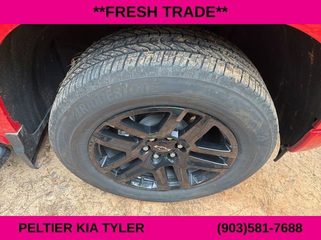 Used 2025 Chevrolet Silverado 1500 Custom RWD image 13