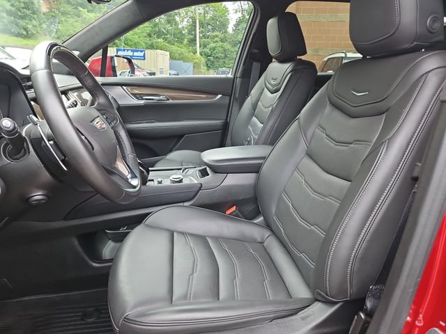 Used 2025 Cadillac XT6 Sport w/ Platinum Package AWD/4WD image 16