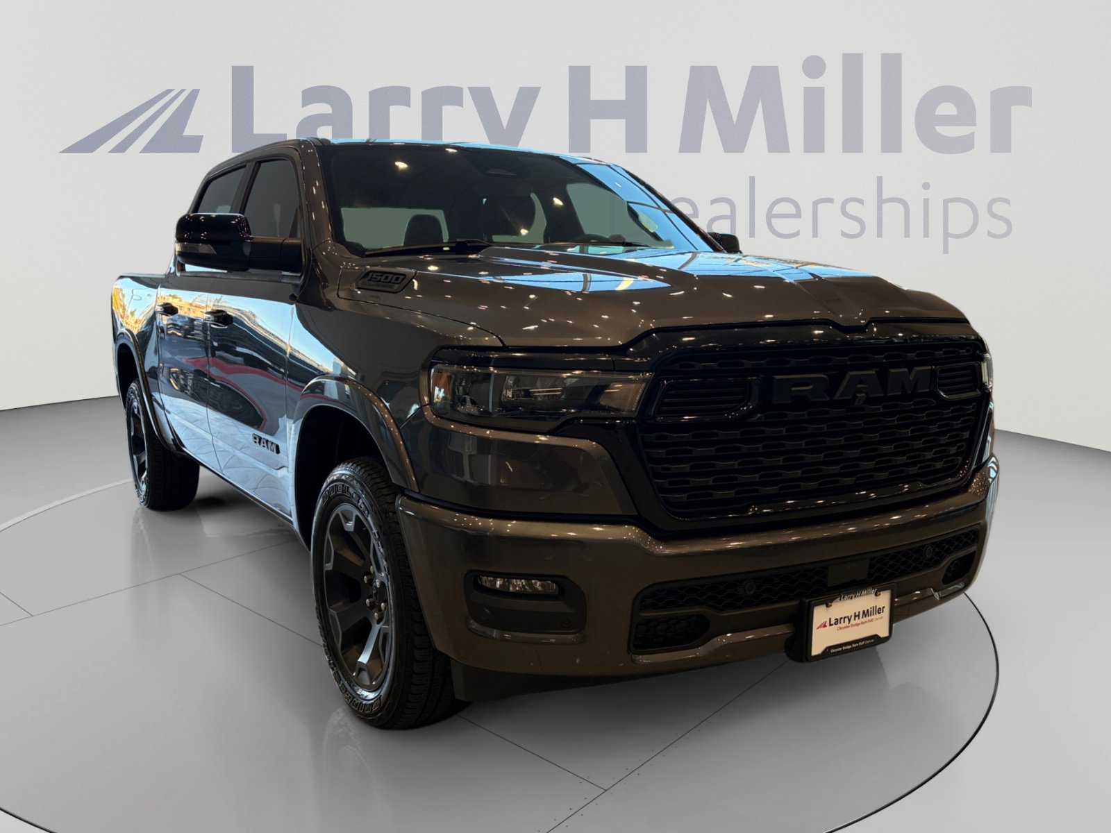 Used 2026 RAM 1500 Big Horn AWD/4WD image 7
