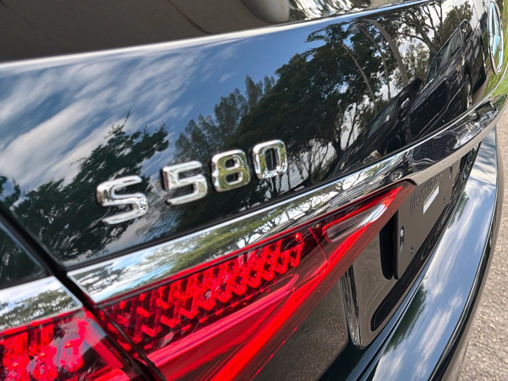 Used 2026 Mercedes-Benz S 580 4MATIC Sedan image 23