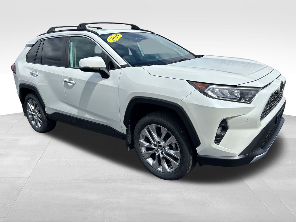 Used 2019 Toyota RAV4 Limited w/ All Weather Liner Package image 7