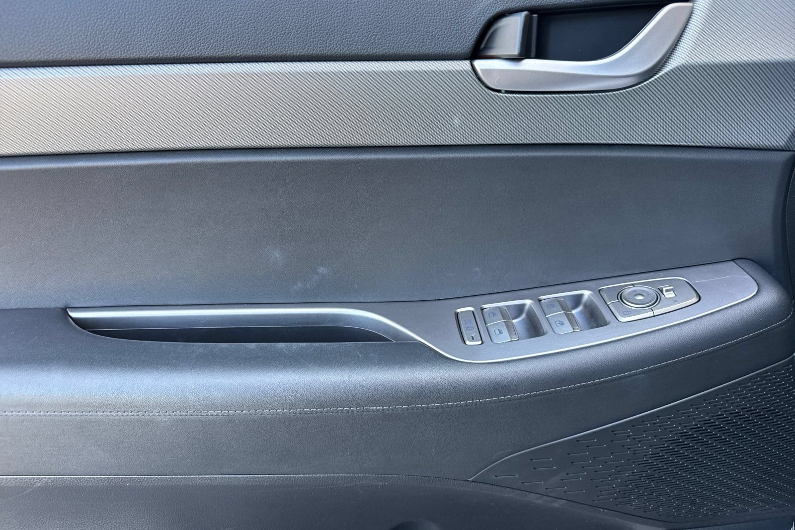 Used 2024 Hyundai Palisade SEL FWD image 12