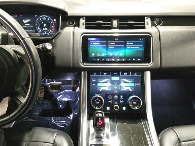 Certified 2022 Land Rover Range Rover Sport HSE Silver Edition image 22