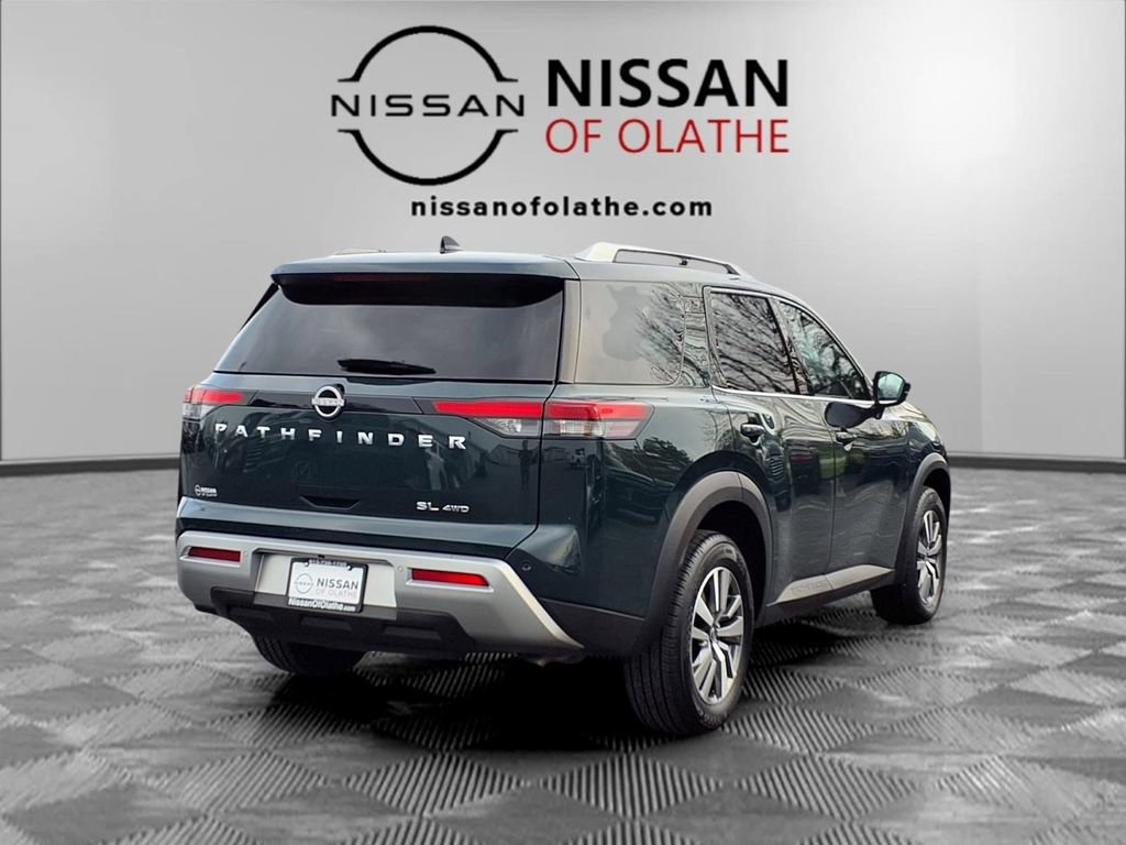 Certified 2025 Nissan Pathfinder SL image 27