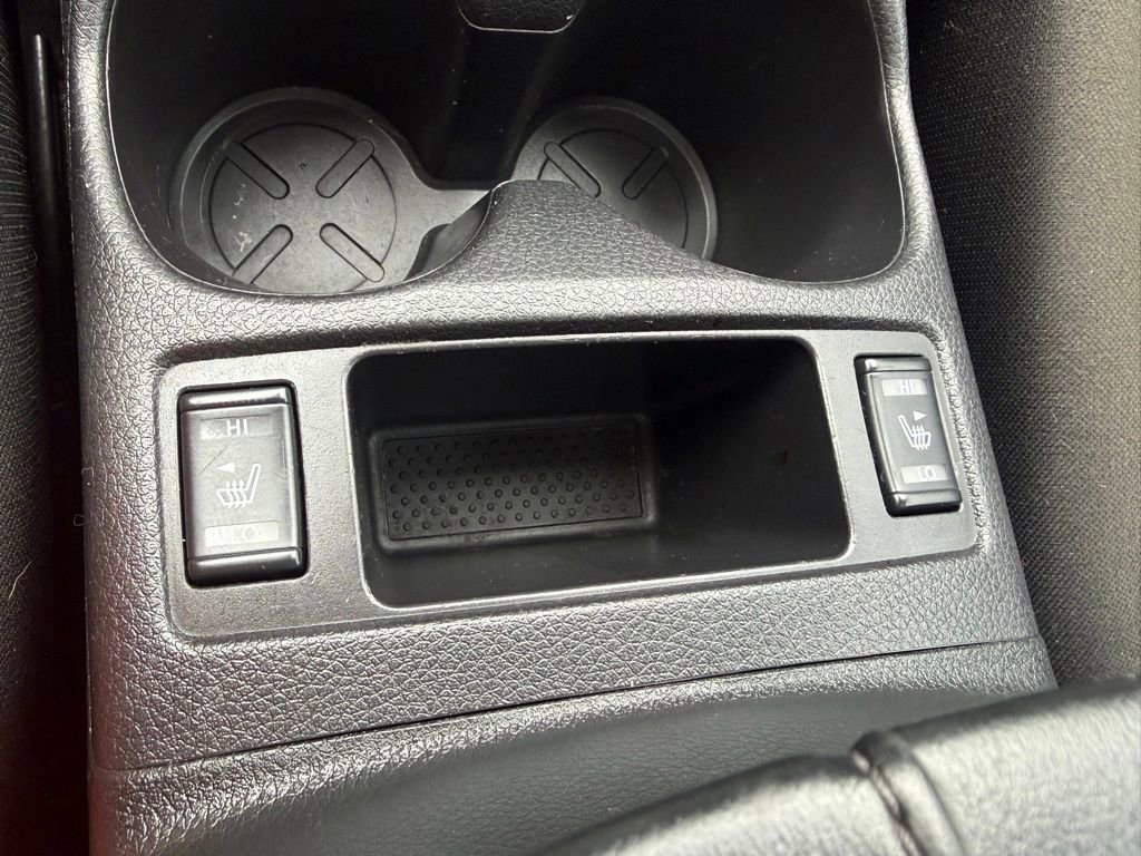 Used 2017 Nissan Rogue Sport SL w/ SL Premium Package image 6