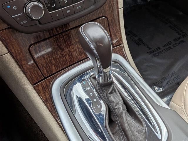 Used 2013 Buick Regal Premium FWD image 12