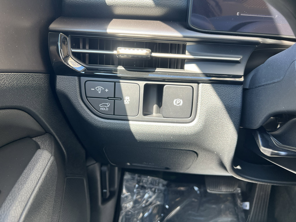 New 2026 Kia Sportage EX image 25