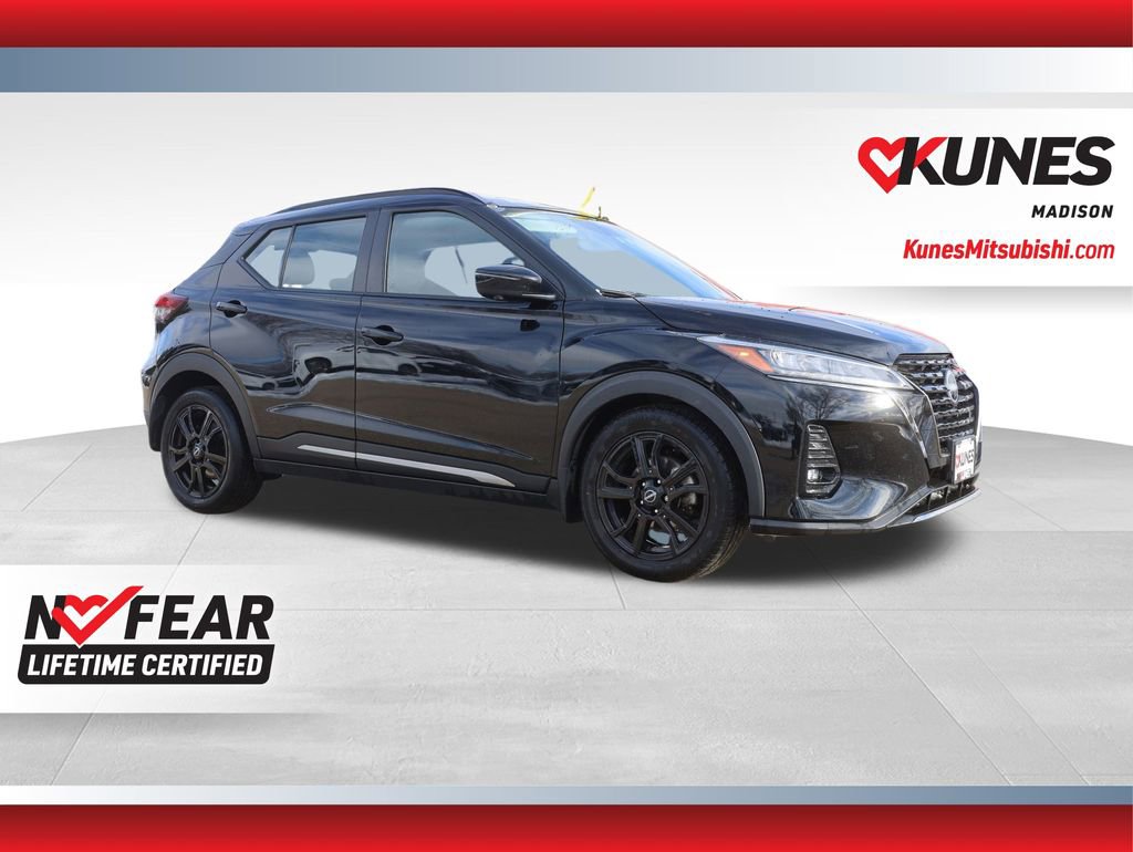Used 2023 Nissan Kicks SR w/ SR Premium Package