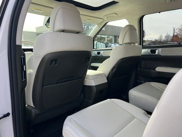 Certified 2025 Hyundai Santa Fe Calligraphy image 13