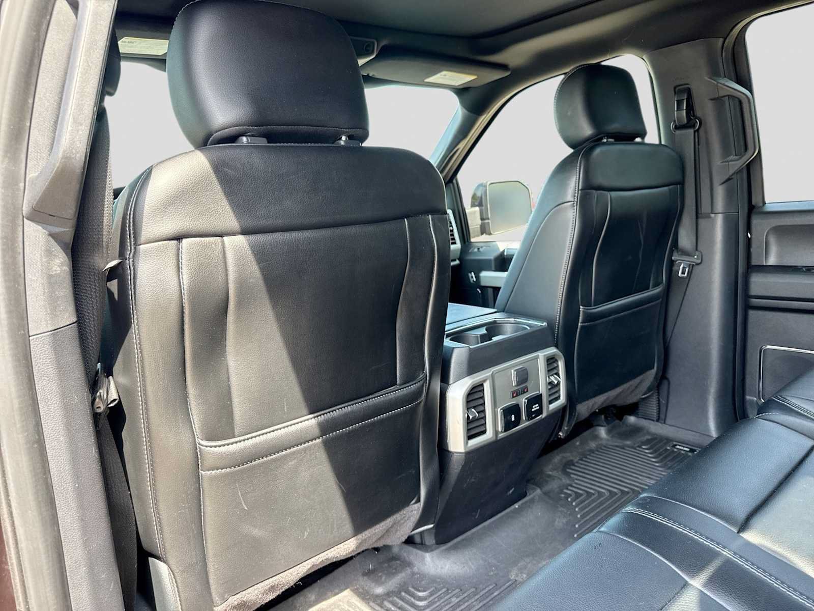 Used 2020 Ford F150 Lariat w/ Equipment Group 502A Luxury AWD/4WD image 17