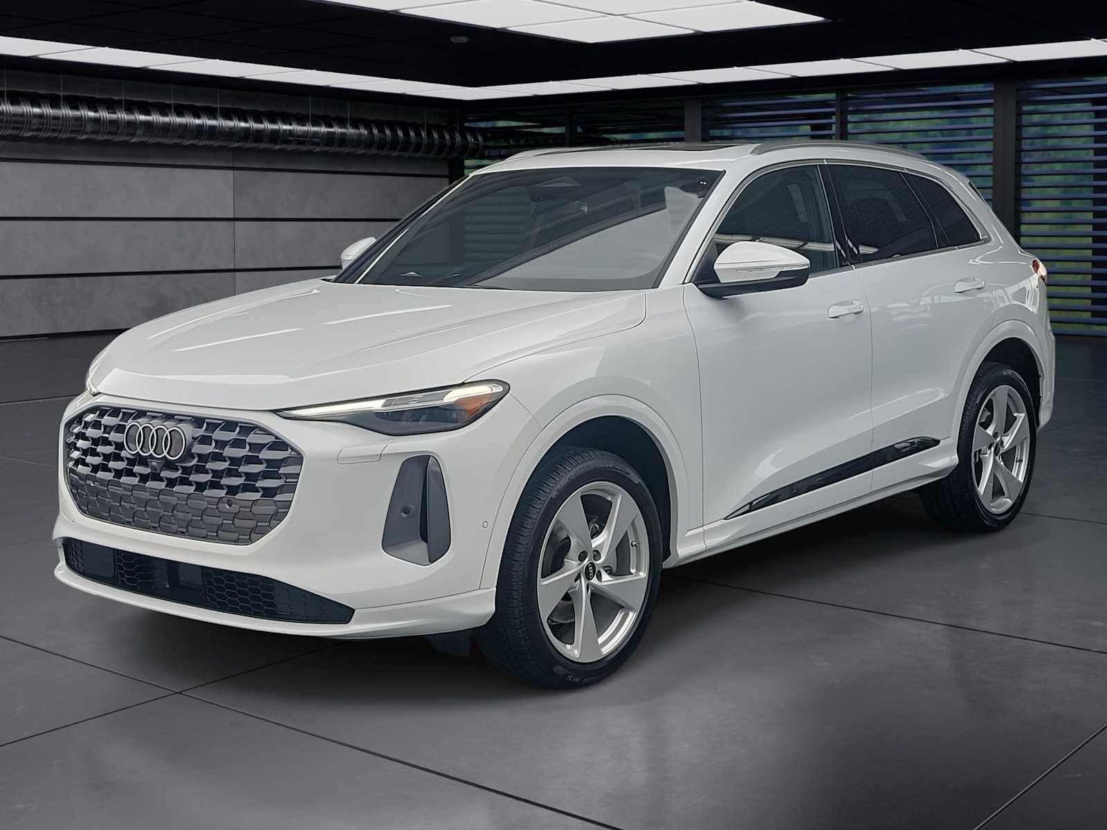Certified 2025 Audi Q5 Premium Plus