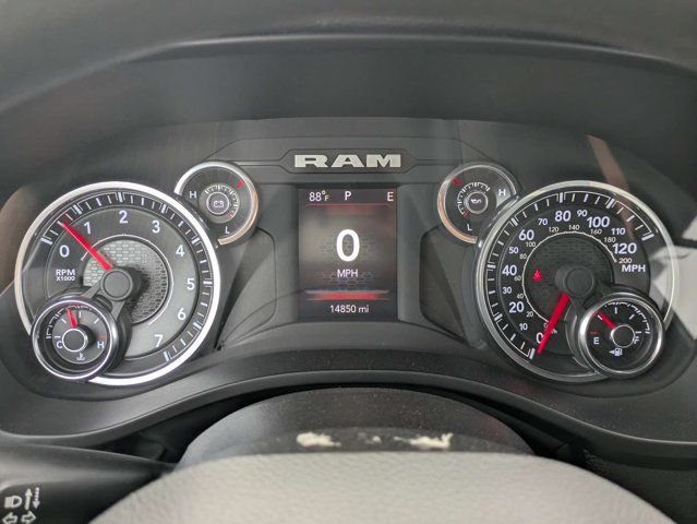 Used 2024 RAM 1500 Tradesman AWD/4WD image 26