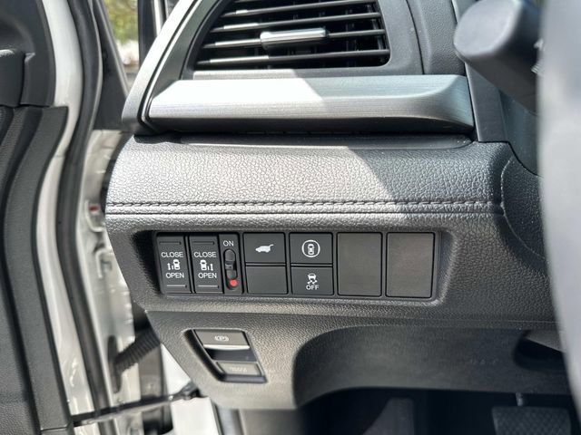 Certified 2024 Honda Odyssey EX-L image 32