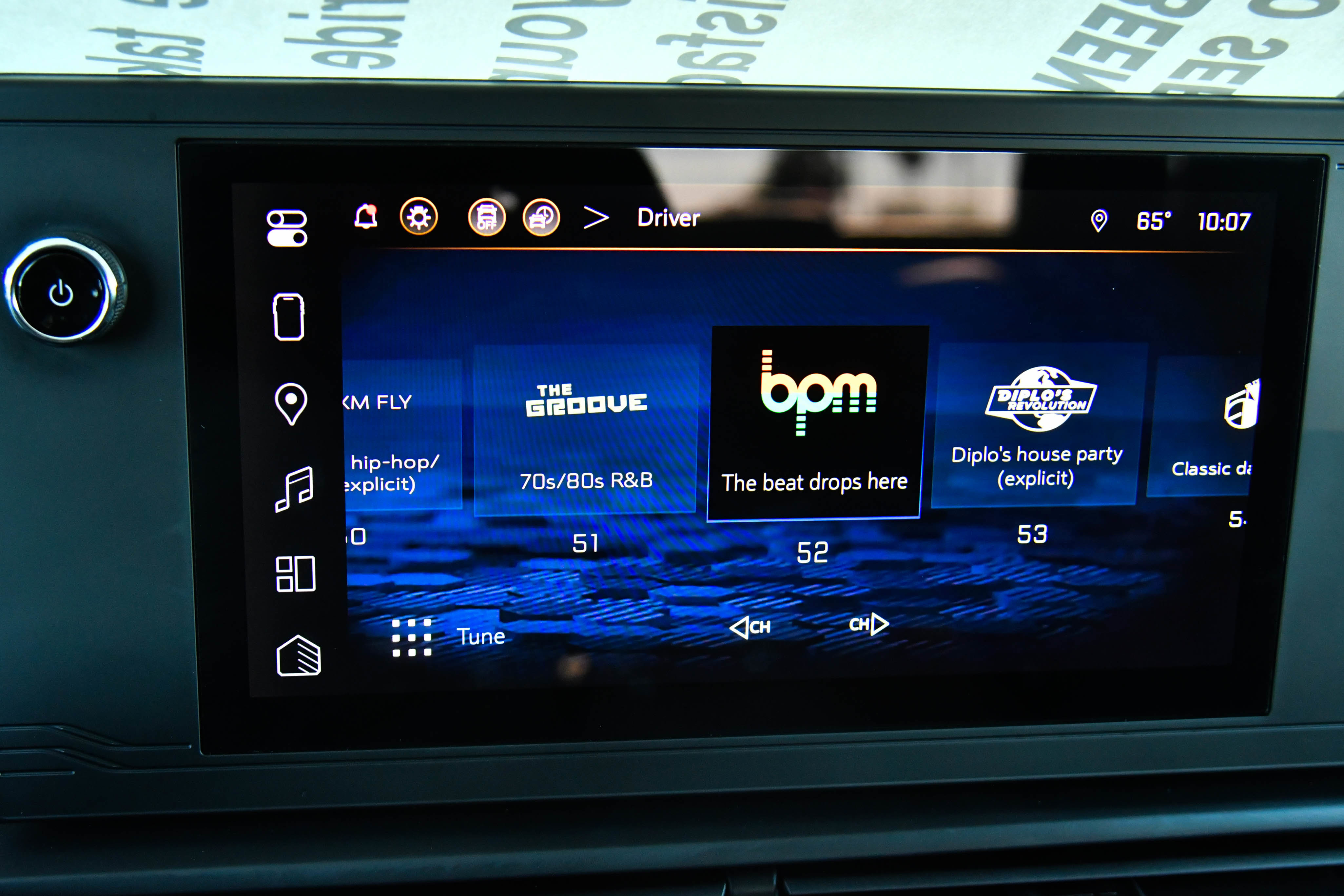 Used 2024 Chevrolet Silverado EV W/T image 28