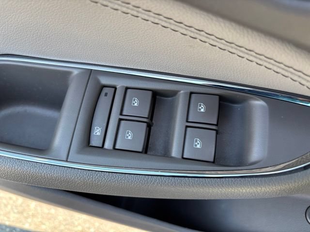 Used 2016 Chevrolet Cruze Premier FWD image 12