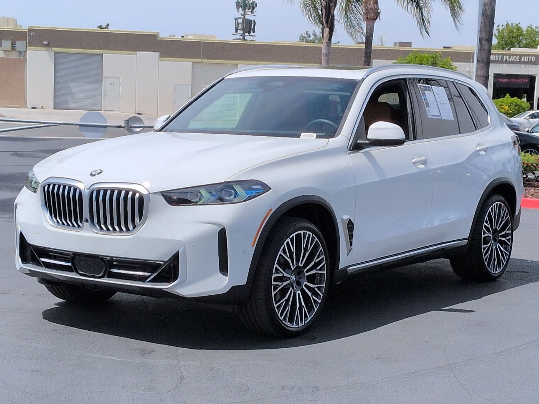 Used 2026 BMW X5 sDrive40i w/ Climate Comfort Package RWD image 5