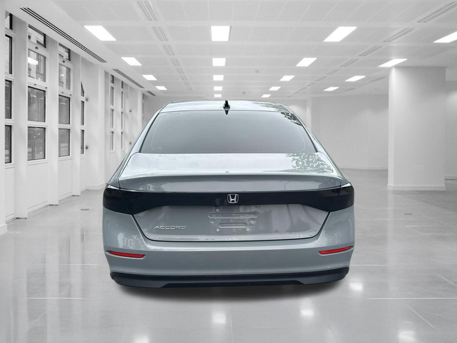Used 2025 Honda Accord SE image 6