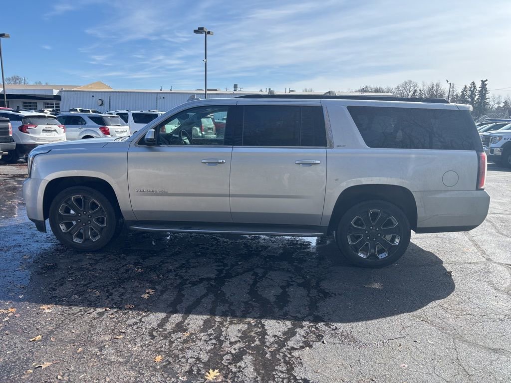 Used 2019 GMC Yukon XL SLT w/ Open Road Package image 1