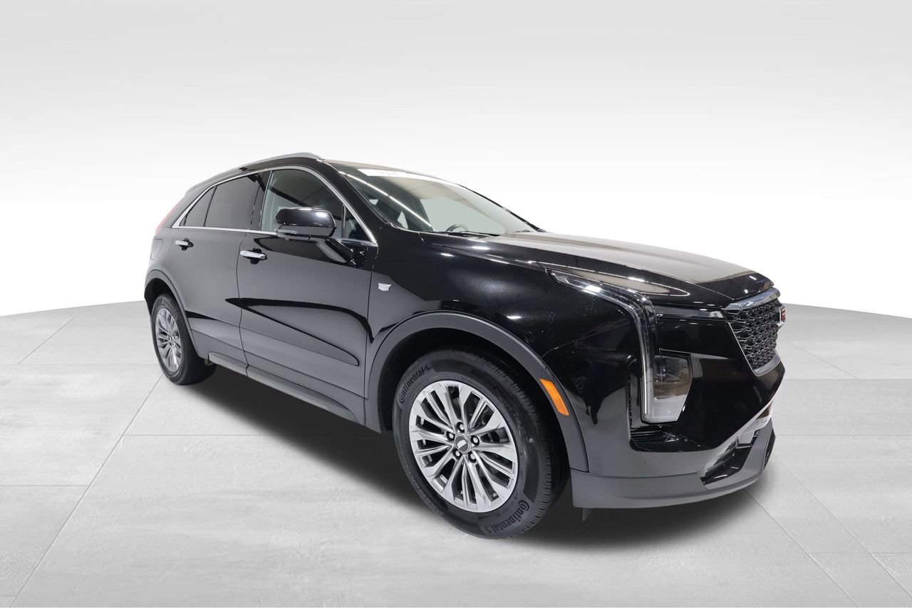 Certified 2025 Cadillac XT4 Premium Luxury image 6
