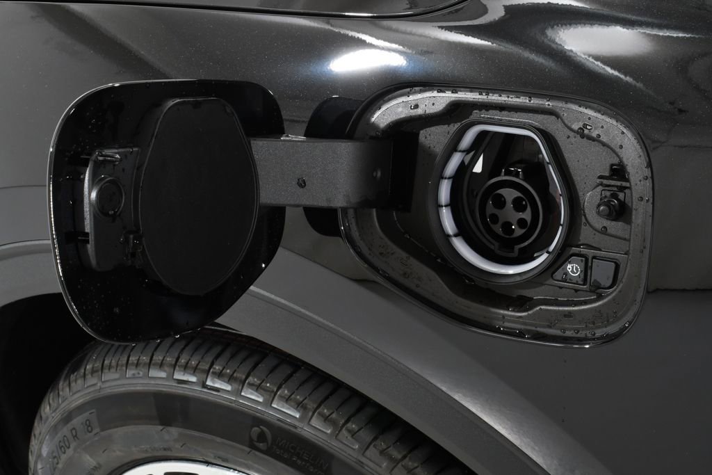 New 2026 Ford Escape SE w/ Class II Trailer Tow Package image 23