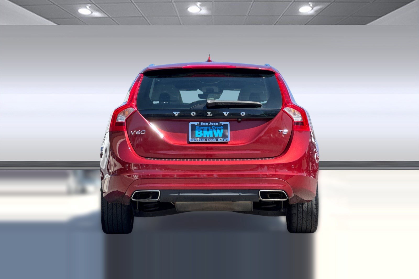 Used 2015 Volvo V60 T5 Premier w/ Convenience Package image 9