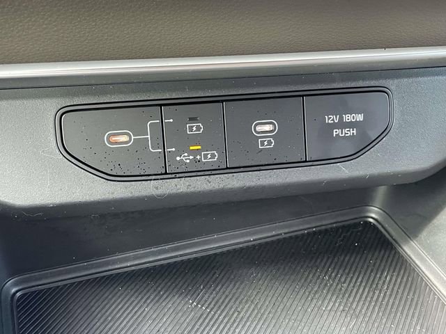 Certified 2026 Kia Carnival image 39