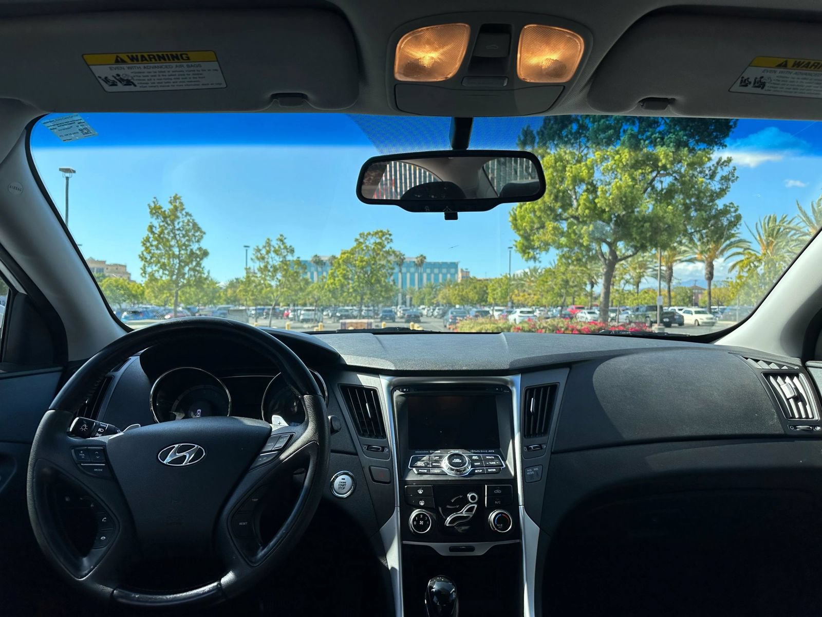 Used 2013 Hyundai Sonata SE w/ Navigation & Sunroof Pkg FWD image 7