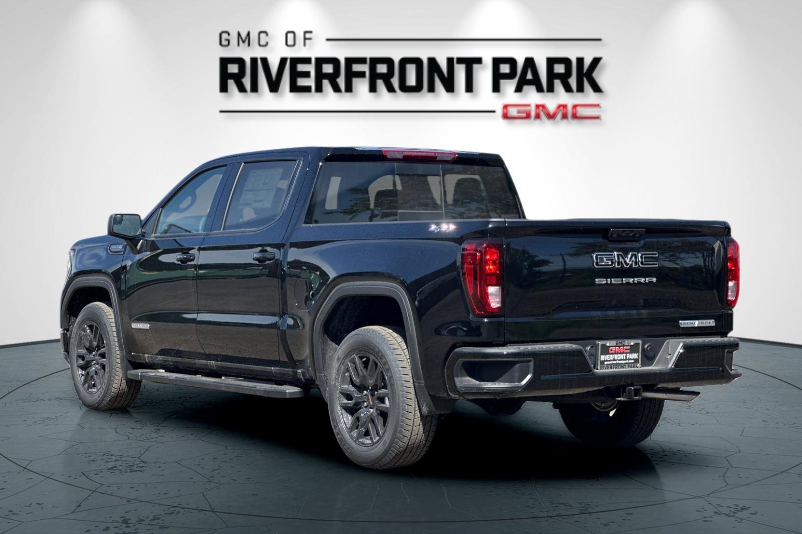 New 2025 GMC Sierra 1500 Elevation w/ Preferred Package image 5