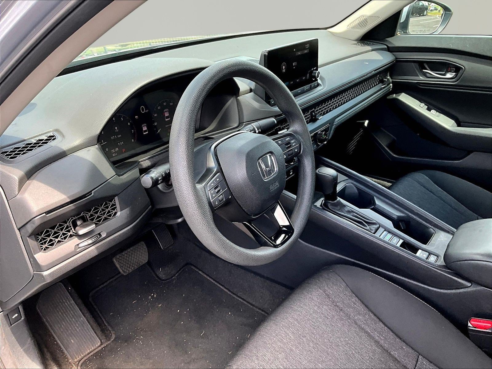 Used 2023 Honda Accord EX image 15
