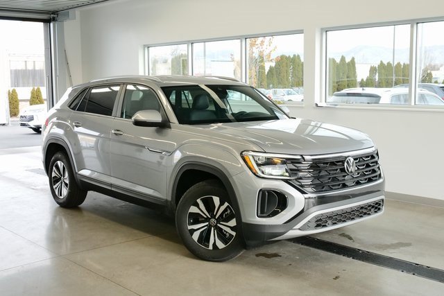 New 2026 Volkswagen Atlas Cross Sport SE
