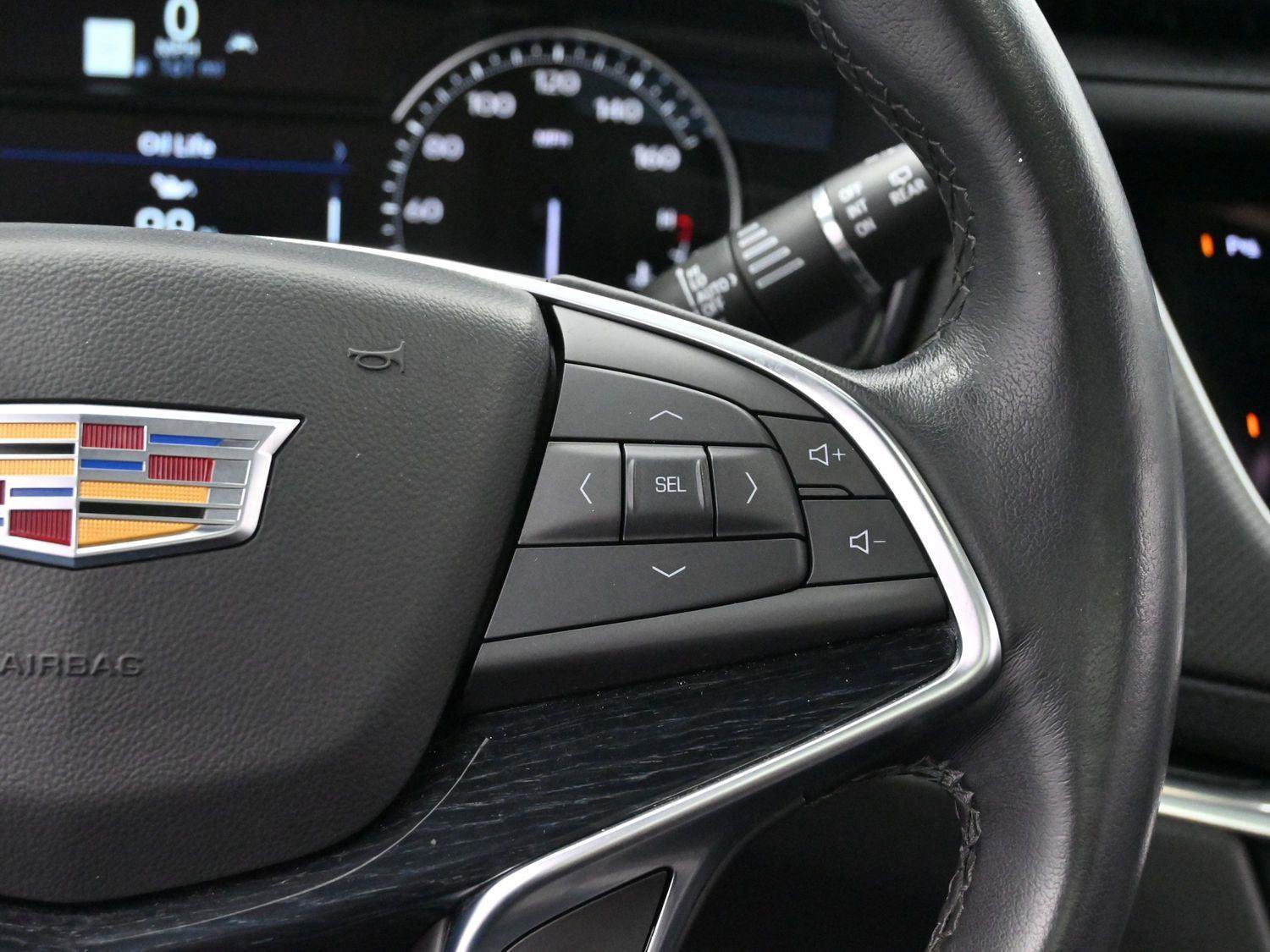 Certified 2025 Cadillac XT5 Premium Luxury image 16