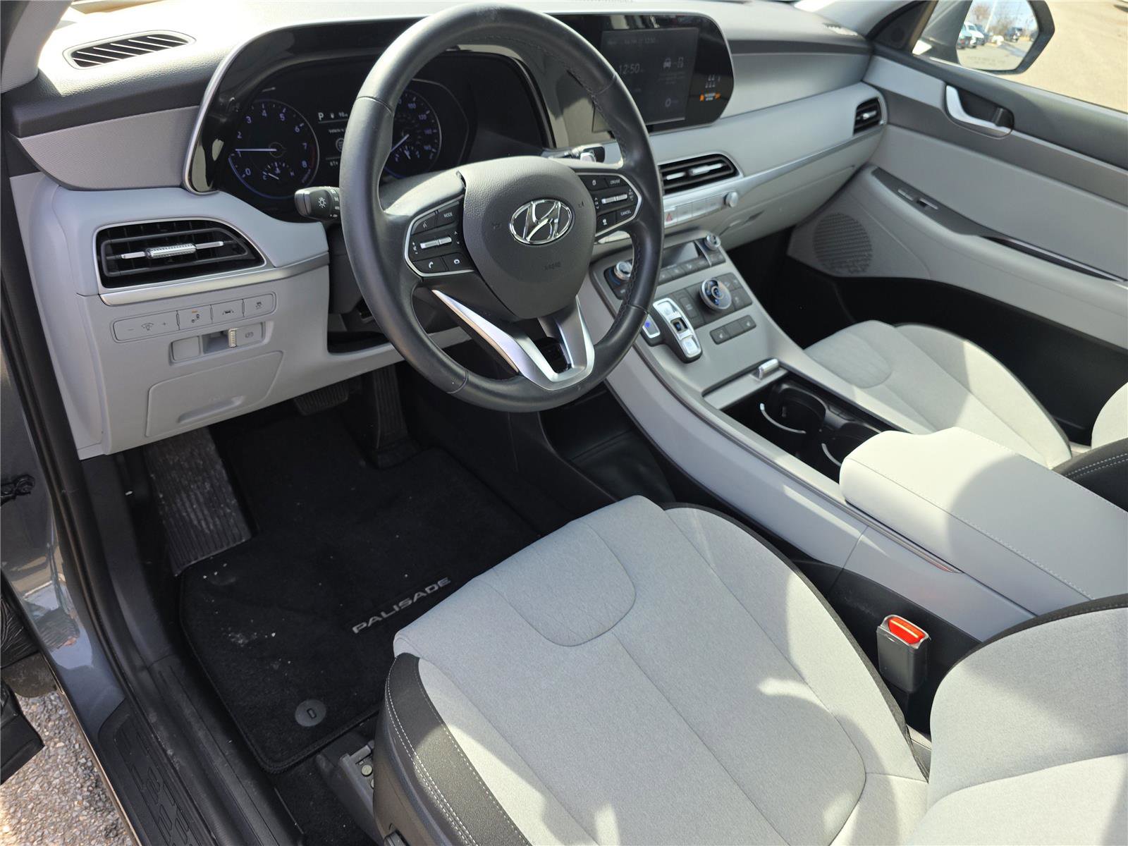 Used 2022 Hyundai Palisade SEL image 14