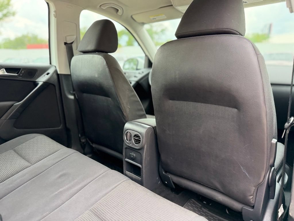 Used 2017 Volkswagen Tiguan S AWD/4WD image 23