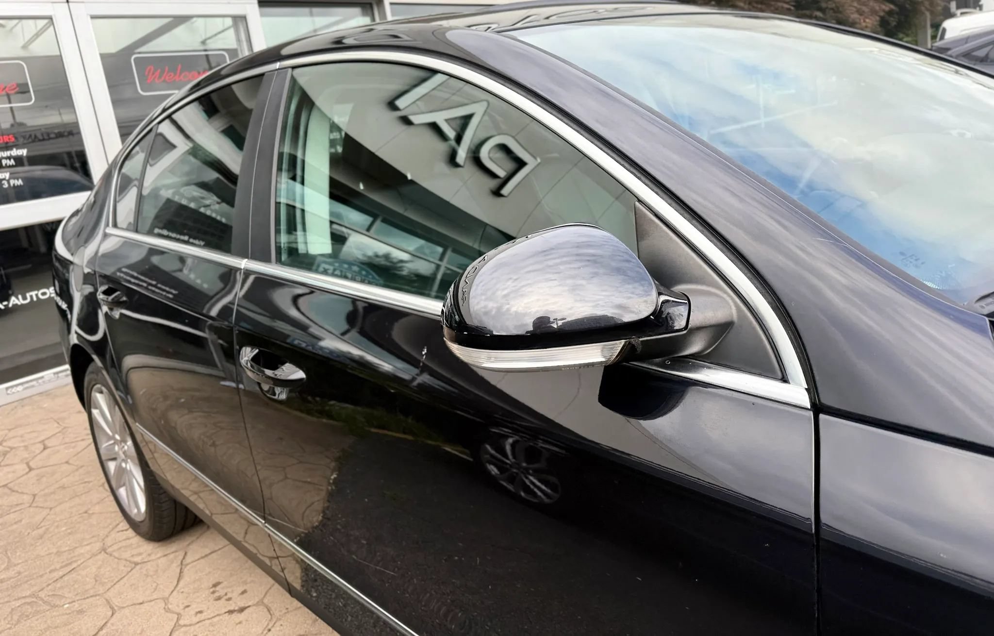 Used 2010 Volkswagen Passat Komfort FWD image 44