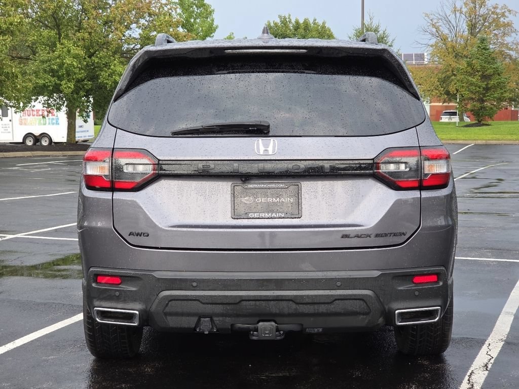 Certified 2025 Honda Pilot Black Edition image 27