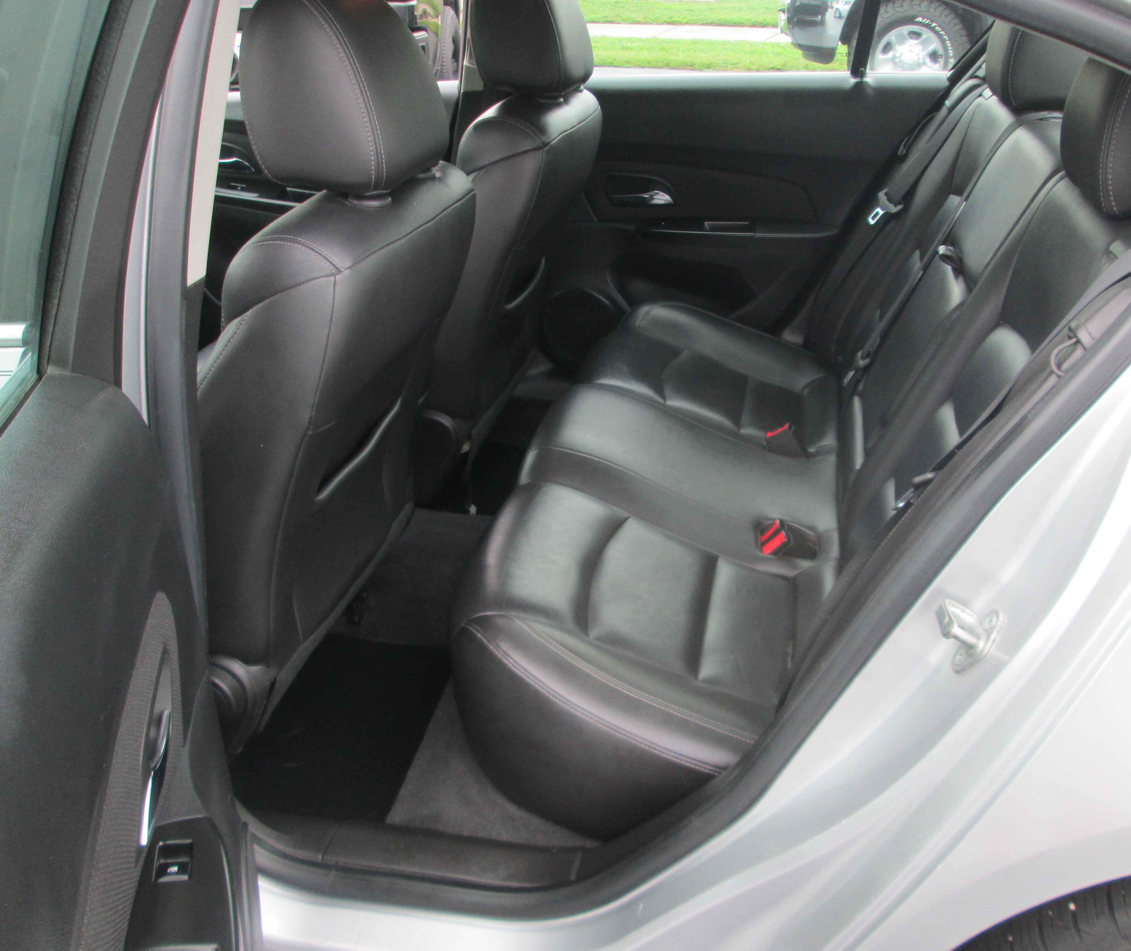 Used 2013 Chevrolet Cruze LT FWD image 10