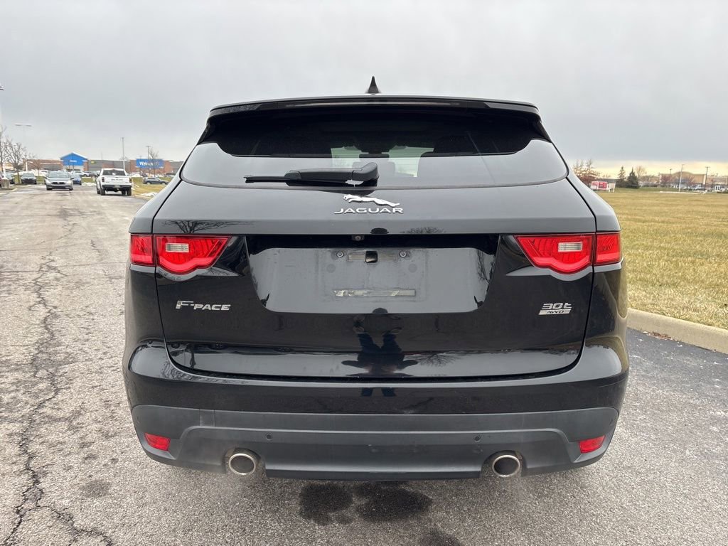 Used 2020 Jaguar F-PACE Prestige image 9