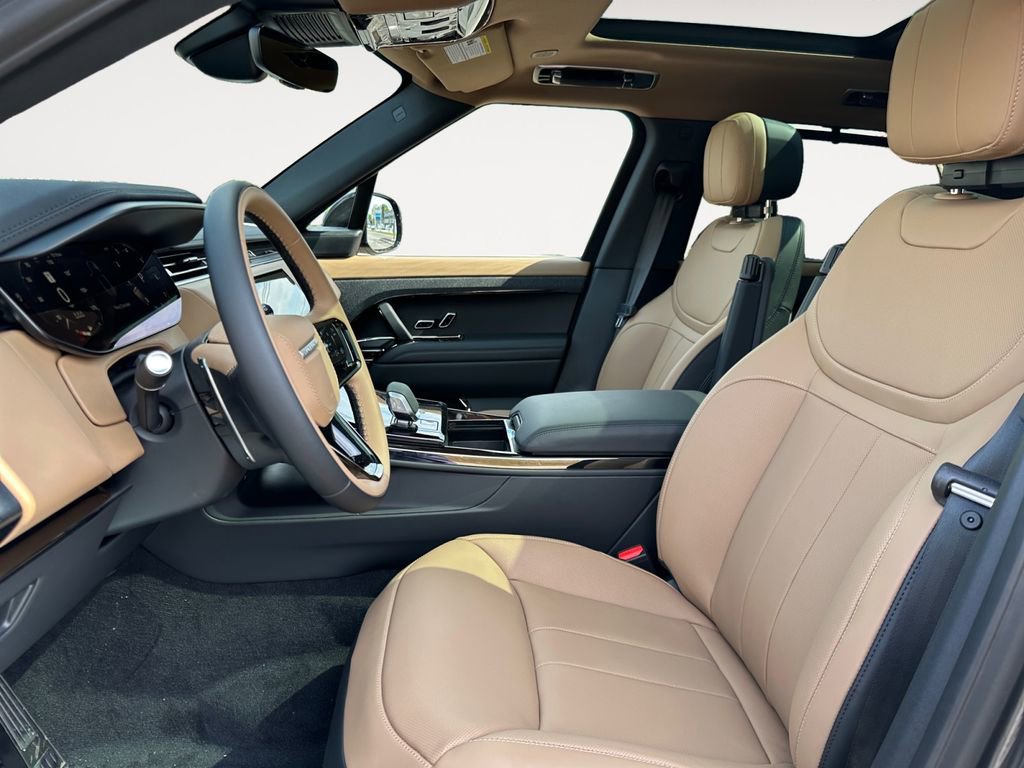 New 2026 Land Rover Range Rover Sport Dynamic SE AWD/4WD image 9