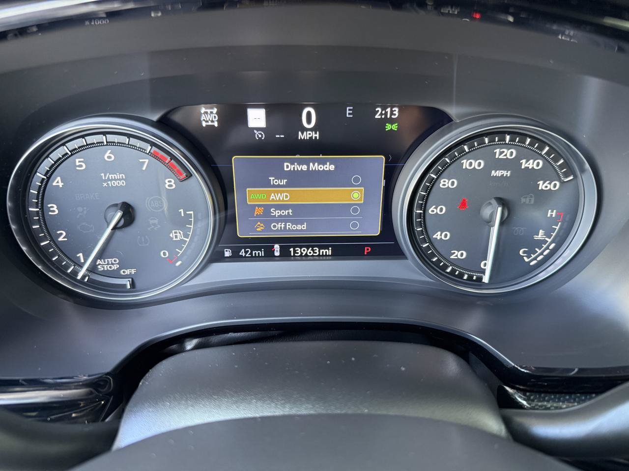 Used 2024 Cadillac XT6 Sport w/ Technology Package AWD/4WD image 19