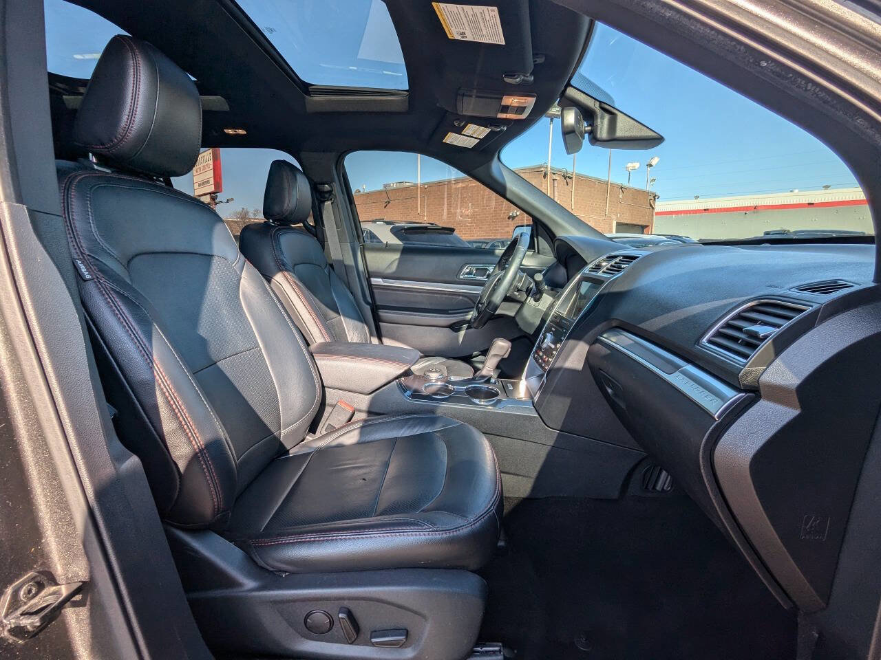 Used 2019 Ford Explorer Sport w/ Equipment Group 401A image 16