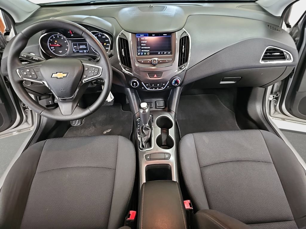 Used 2019 Chevrolet Cruze LT w/ LT Fleet Convenience Package FWD image 10
